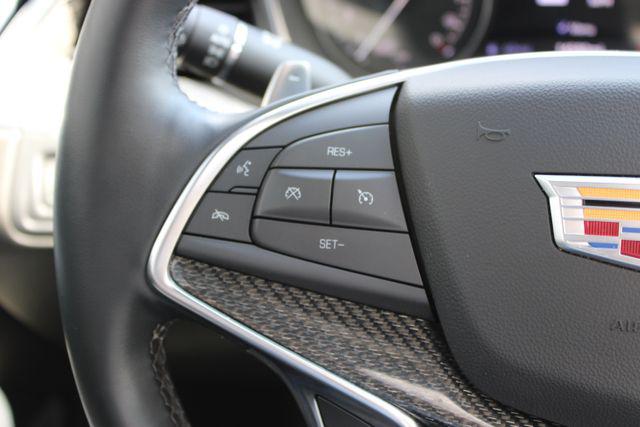 2025 Cadillac XT5 AWD Sport