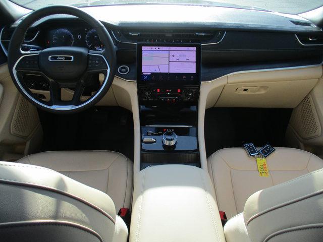 2025 Jeep Grand Cherokee L Limited 4x4