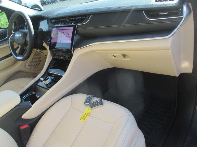 2025 Jeep Grand Cherokee L Limited 4x4