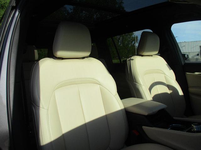 2025 Jeep Grand Cherokee L Limited 4x4