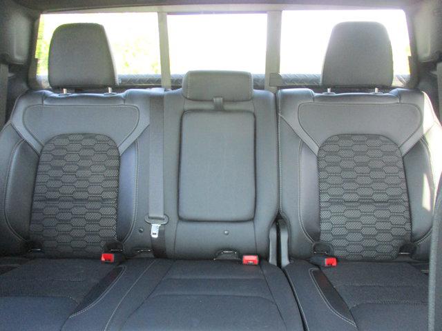2021 Ram 1500 Big Horn Crew Cab 4x4 5'7" Box