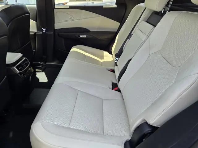 2026 Lexus RX 450h+ Luxury