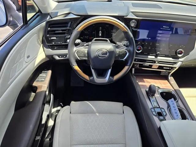 2026 Lexus RX 450h+ Luxury