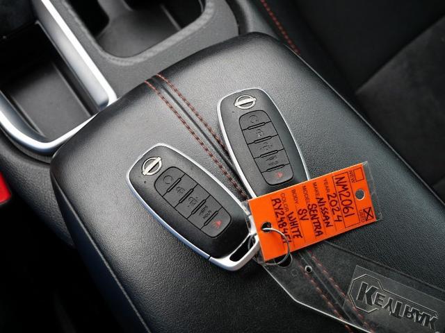 2024 Nissan Sentra SR Xtronic CVT