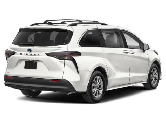 2025 Toyota Sienna LE