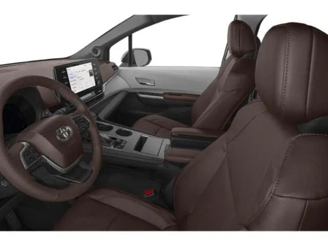2025 Toyota Sienna Platinum