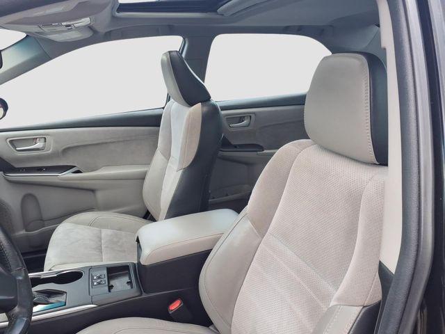 2016 Toyota Camry XSE