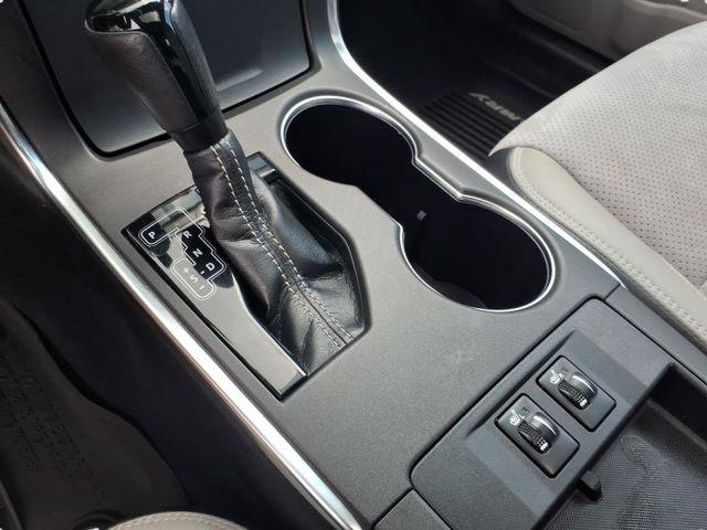 2016 Toyota Camry XSE