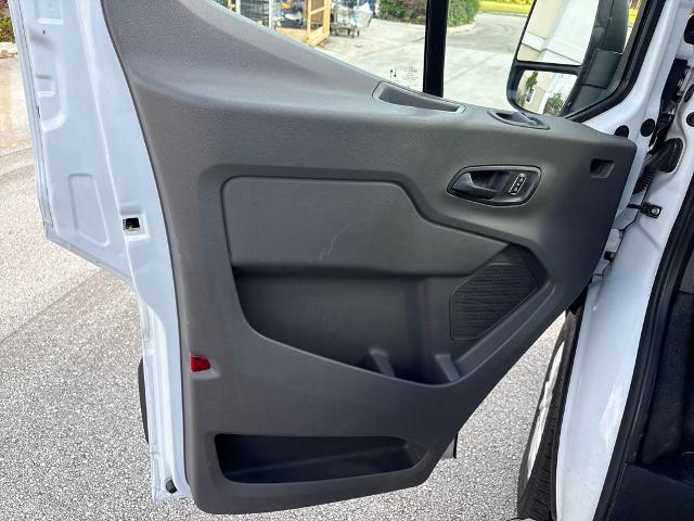 2025 Ford Transit Cargo Van Base