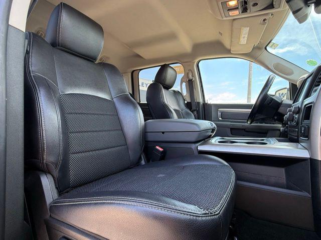 2017 Ram 1500 Lone Star Silver Crew Cab 4x2 5'7" Box