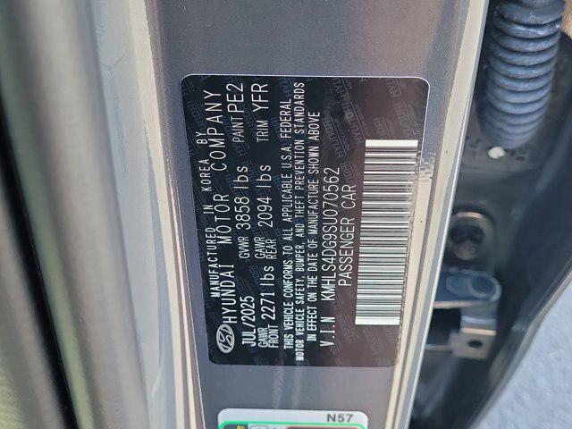 2025 Hyundai Elantra SEL Convenience
