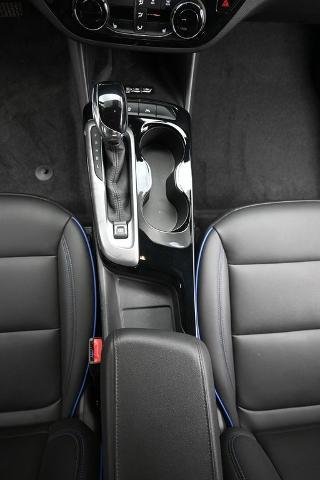 2024 Buick NV Sport Touring FWD