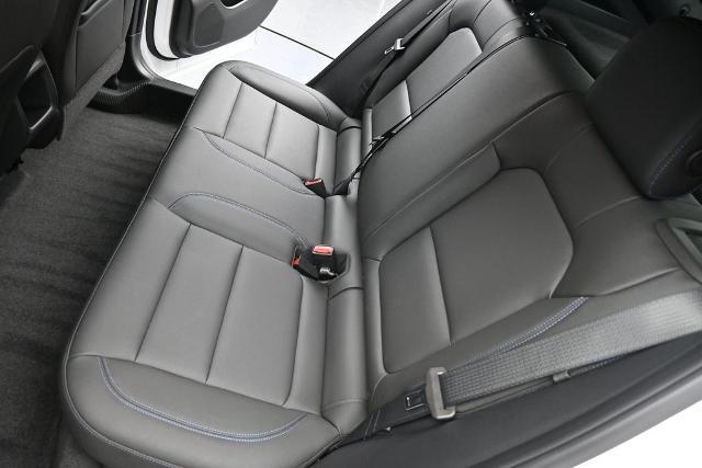 2024 Buick NV Sport Touring FWD