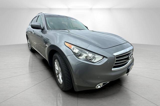 2016 INFINITI QX70 Base