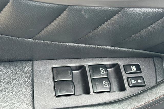 2016 INFINITI QX70 Base