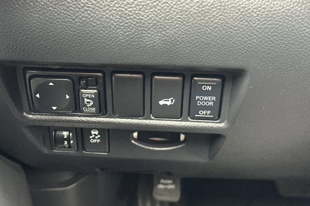 2016 INFINITI QX70 Base