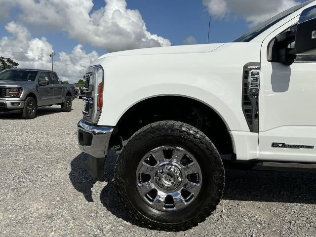 2023 Ford F-350 LARIAT