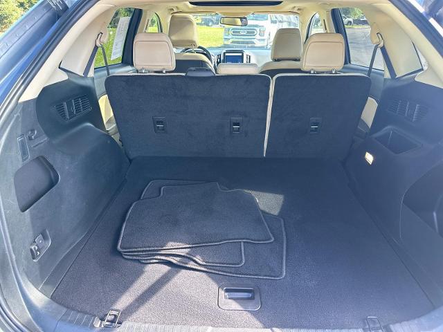 2022 Ford Edge SEL