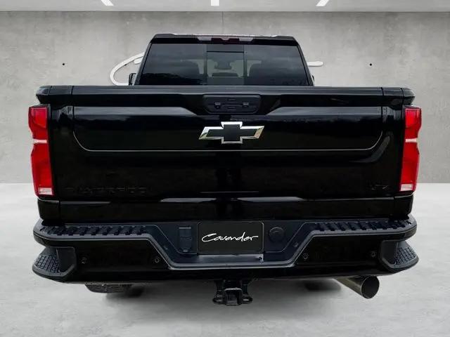 2025 Chevrolet Silverado 2500HD 4WD Crew Cab Standard Bed LTZ