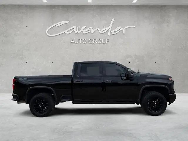 2025 Chevrolet Silverado 2500HD 4WD Crew Cab Standard Bed LTZ