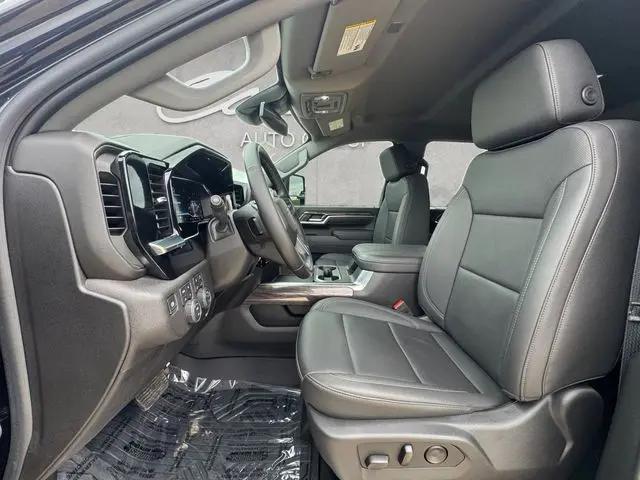 2025 Chevrolet Silverado 2500HD 4WD Crew Cab Standard Bed LTZ