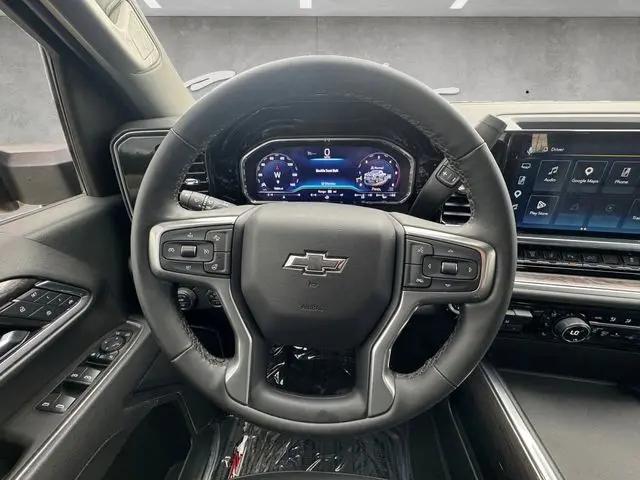 2025 Chevrolet Silverado 2500HD 4WD Crew Cab Standard Bed LTZ