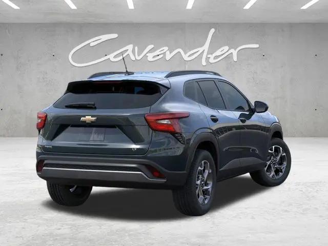 2026 Chevrolet Trax FWD LT
