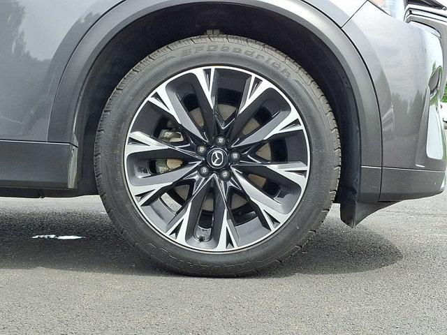 2024 Mazda X-90 Premium Plus
