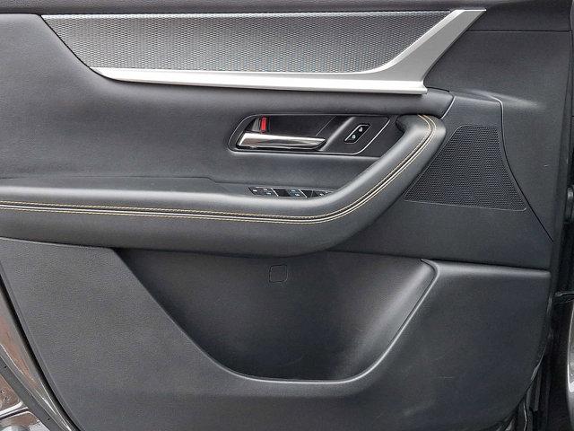 2024 Mazda X-90 Premium Plus