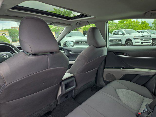 2020 Toyota Camry LE Hybrid