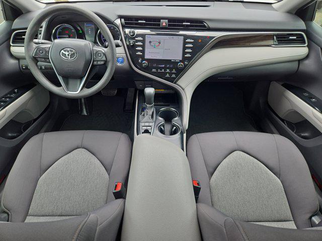 2020 Toyota Camry LE Hybrid