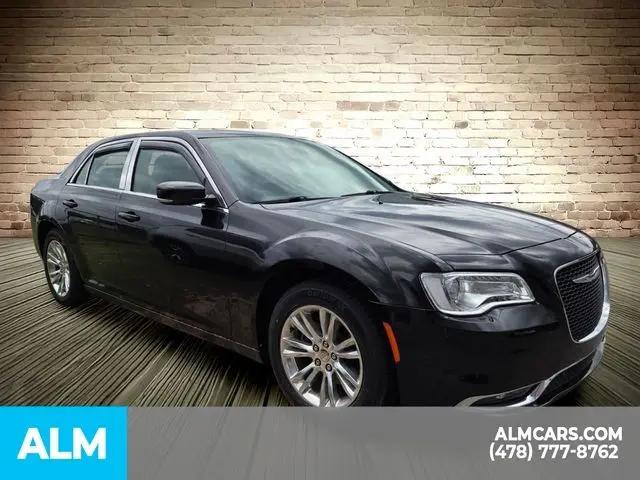 2021 Chrysler 300 Touring L