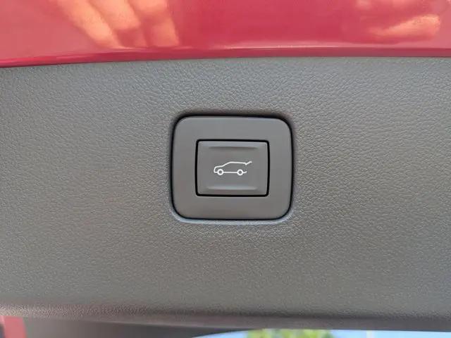 2026 Buick NV Sport Touring FWD