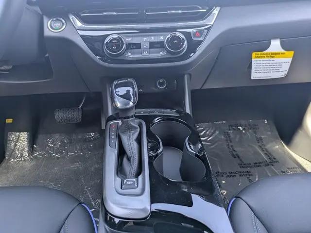 2026 Buick NV Sport Touring FWD