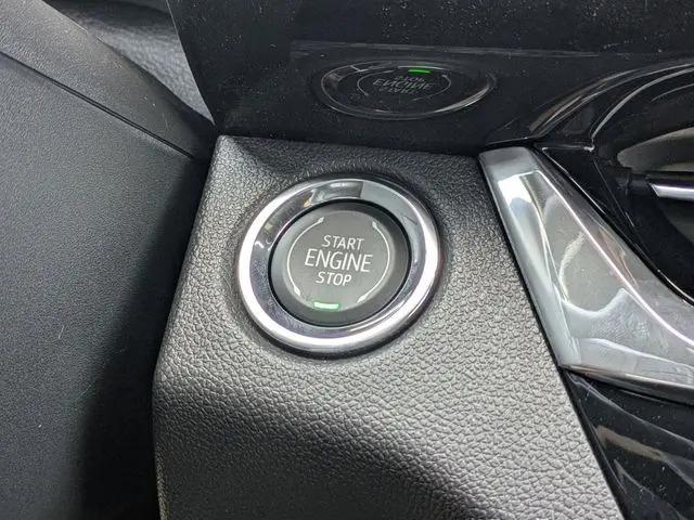 2026 Buick NV Sport Touring FWD