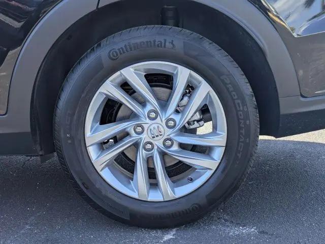 2026 Buick NV Preferred FWD
