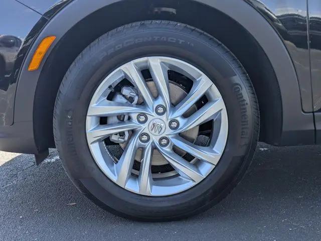 2026 Buick NV Preferred FWD