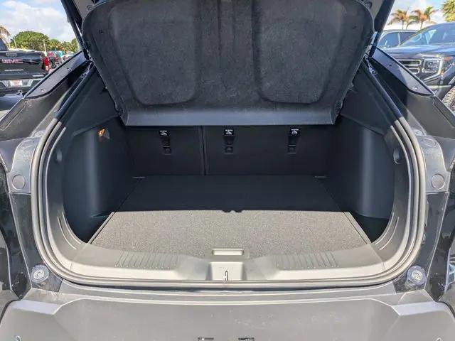 2026 Buick NV Preferred FWD