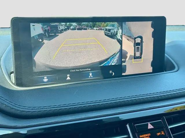 2023 Acura MDX Advance Package