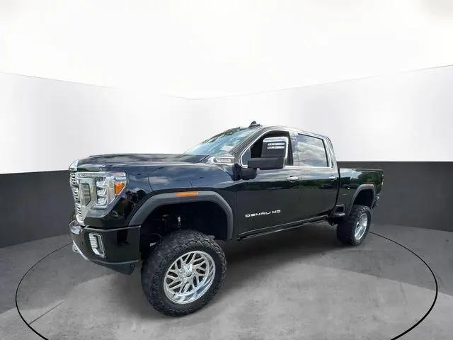 2020 GMC Sierra 2500HD 4WD Crew Cab Standard Bed Denali