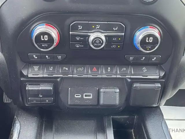 2020 GMC Sierra 2500HD 4WD Crew Cab Standard Bed Denali