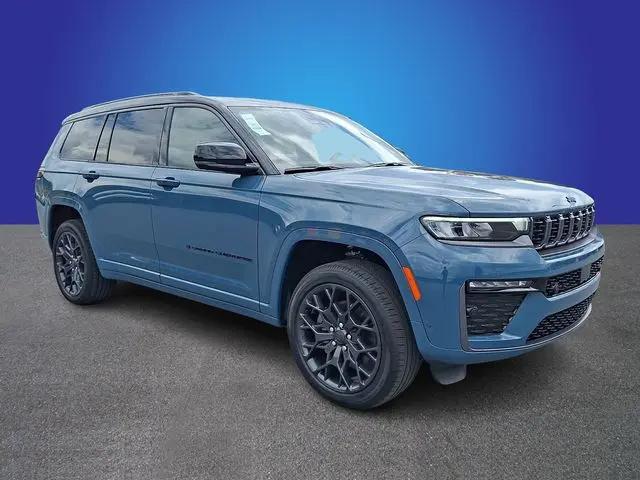 2026 Jeep Grand Cherokee L Summit 4x4