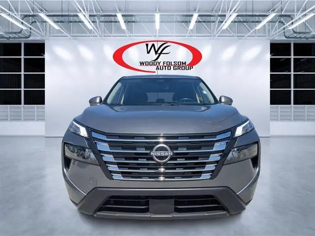 2025 Nissan Rogue SV FWD