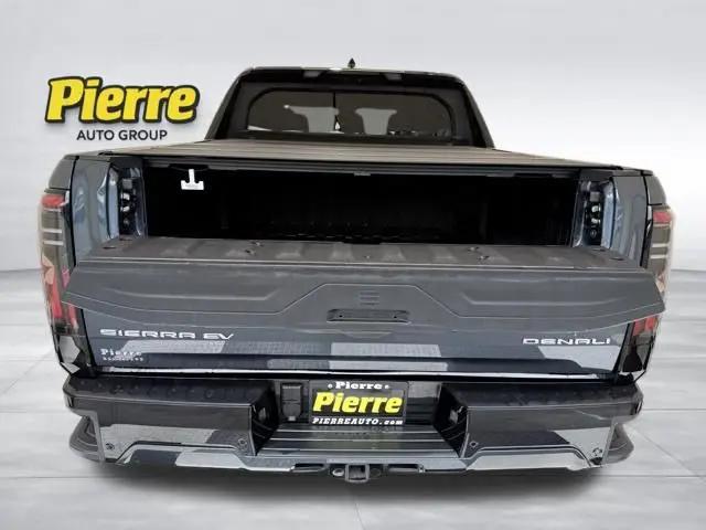 2025 GMC Sierra Max Range Denali