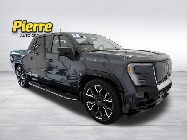 2025 GMC Sierra Max Range Denali