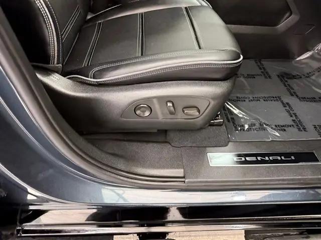 2025 GMC Sierra Max Range Denali