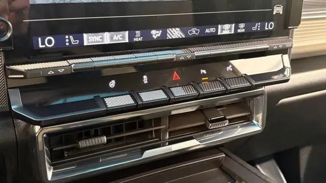 2026 GMC HUMMER EV 2X 4WD