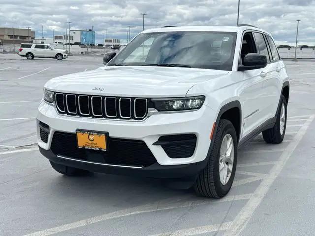 2024 Jeep Grand Cherokee Laredo X 4x4