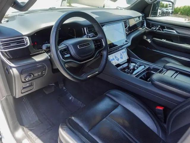 2024 Jeep Grand Wagoneer L Series II 4x4