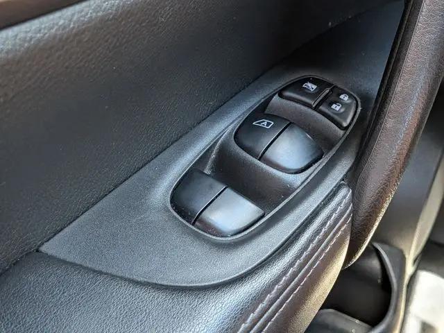 2020 Nissan Rogue Sport S FWD Xtronic CVT